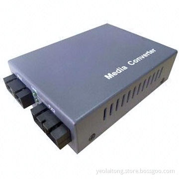 Low Cost Single Multi-mode Media Converter, 155M/1.25G Converter Data Speed, Up to 20km Distance